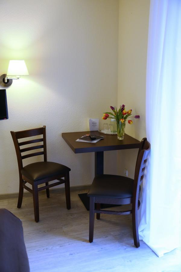 Waldhotel Wilhelmshoehe ฟรอยเดนแบร์ก ภายนอก รูปภาพ